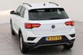Volkswagen T-Roc 1.0 TSI 110pk Style / Navigatie / Airco / Parkeers Blanco - thumbnail 9