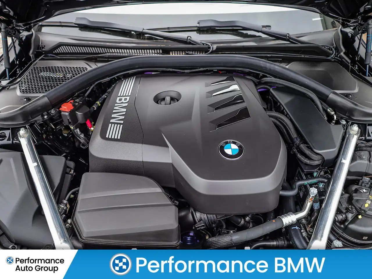 BMW 4 Series снимка BMW 4 Series