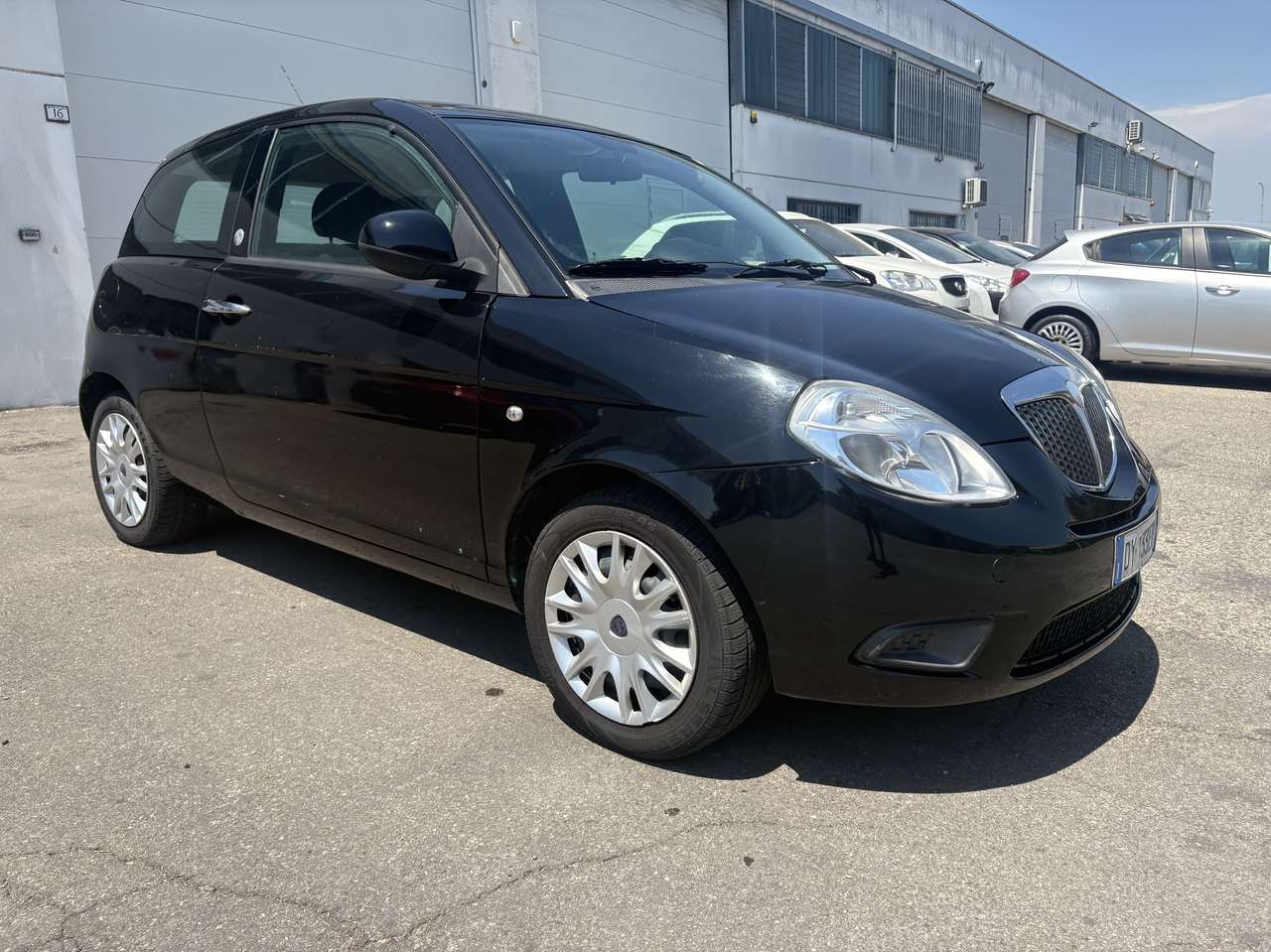 Lancia Ypsilon 1.4 8v New Oro (oro) ecochic Gpl