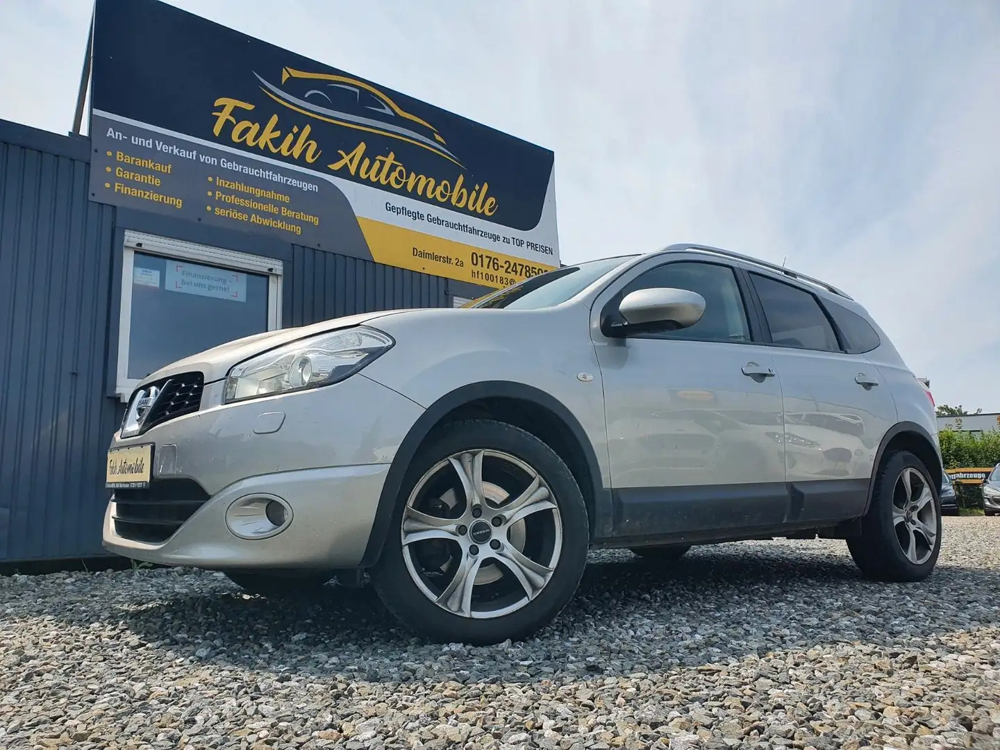 Nissan Qashqai +2Tekna4X4.AUTOM.NAVI.LEDER.PANOR.360°Kam Zilver - 1