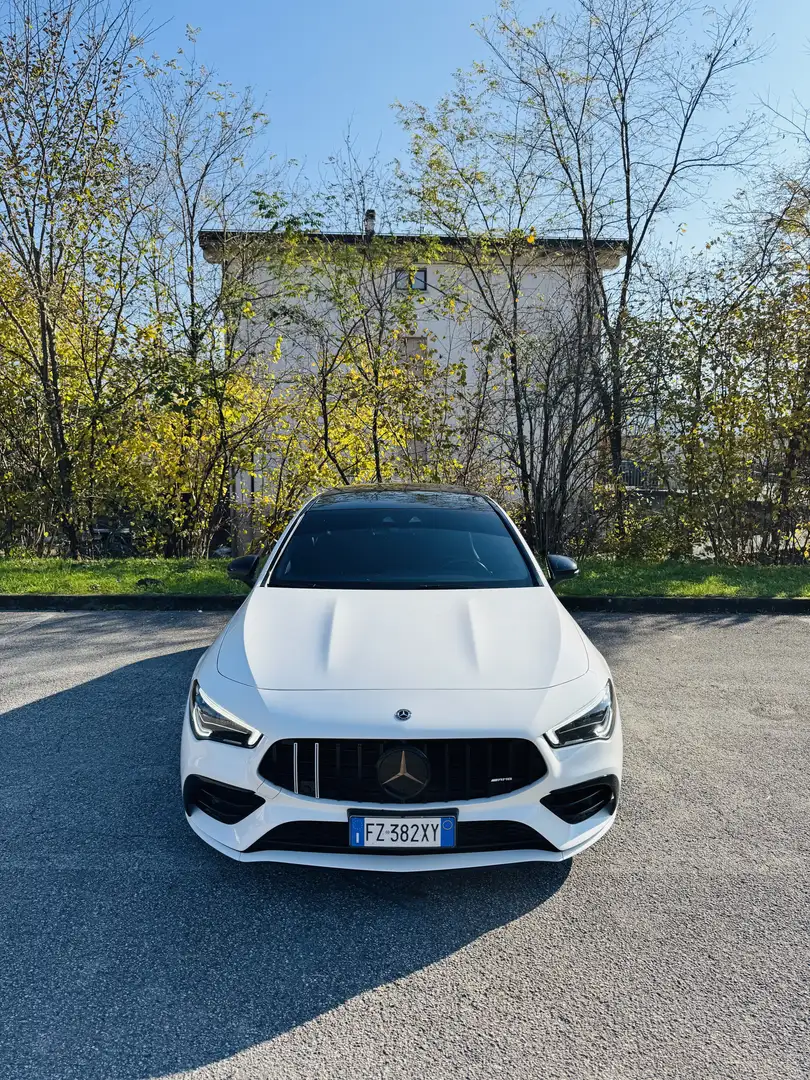 Mercedes-Benz CLA 220 Night Edition 4matic auto - 2