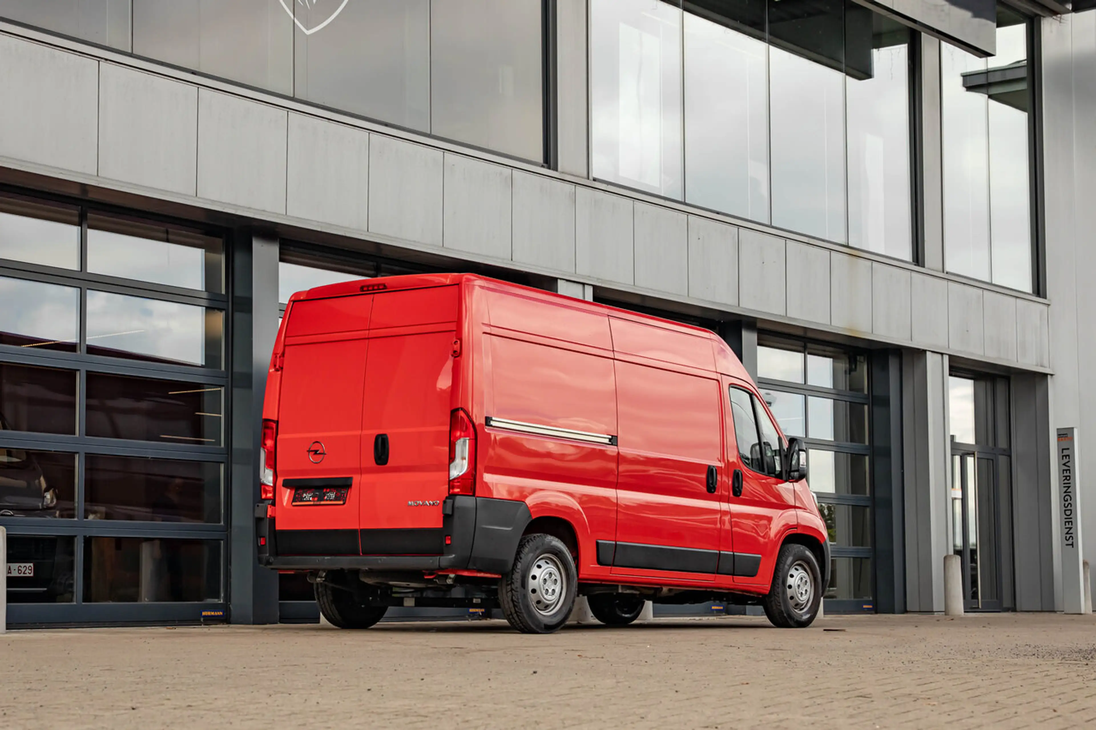 Opel Movano L2H2 | 140PK MT | Parkeersens. a | Airco | Crui... — photo 6