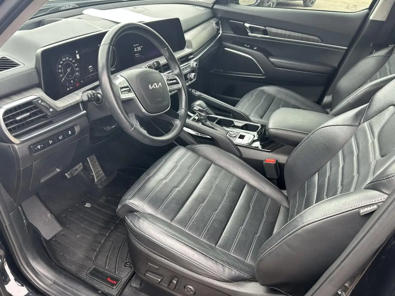 Kia Telluride снимка Kia Telluride