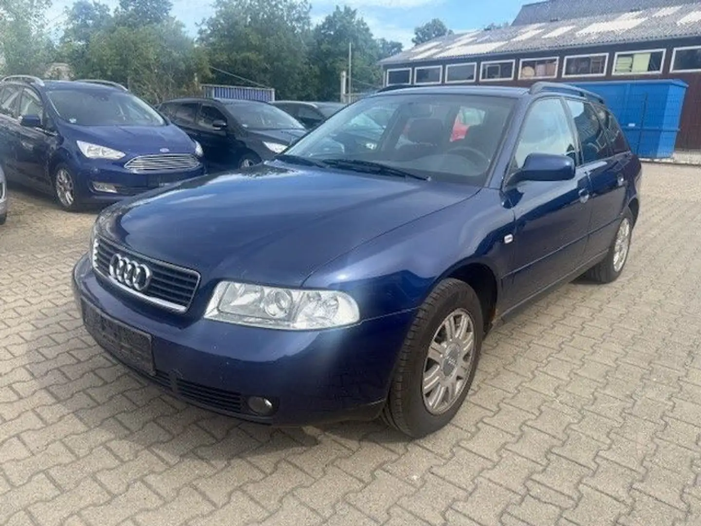 Audi A4 1.8 Avant Erste Hand !! 8-Fach TÜV 12.2026 Bleu - 1