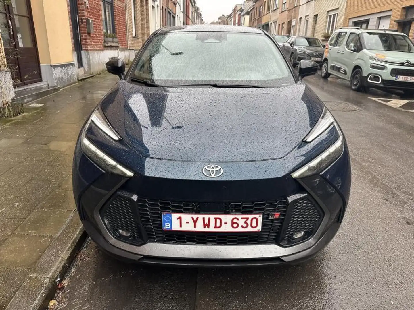 Toyota C-HR GR Sport PLUG-IN LUXURY PACK Blu/Azzurro - 2