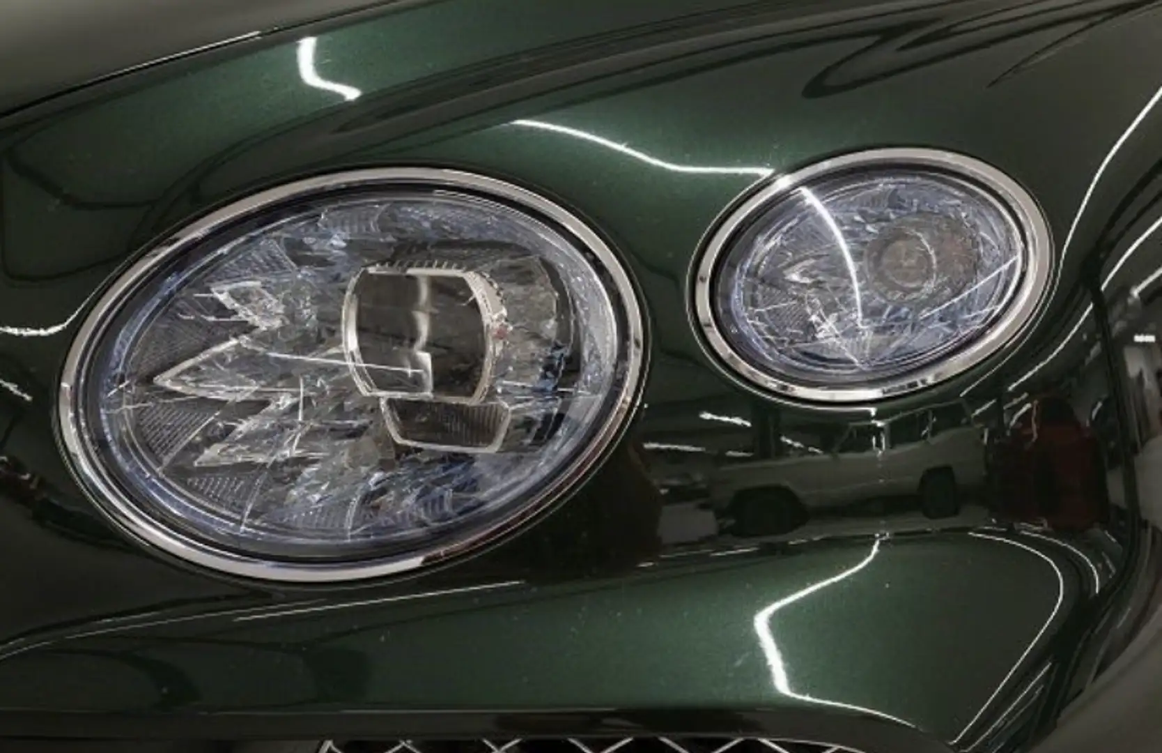 Bentley Bentayga Todoterreno Automático de 5 Puertas Zelená - 2