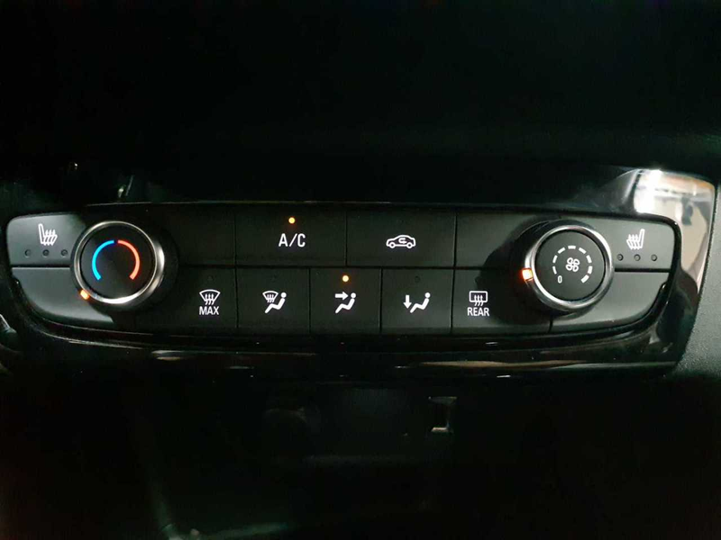 Opel Corsa Corsa 1.2 Elegance Style PDC SHZ — photo 14