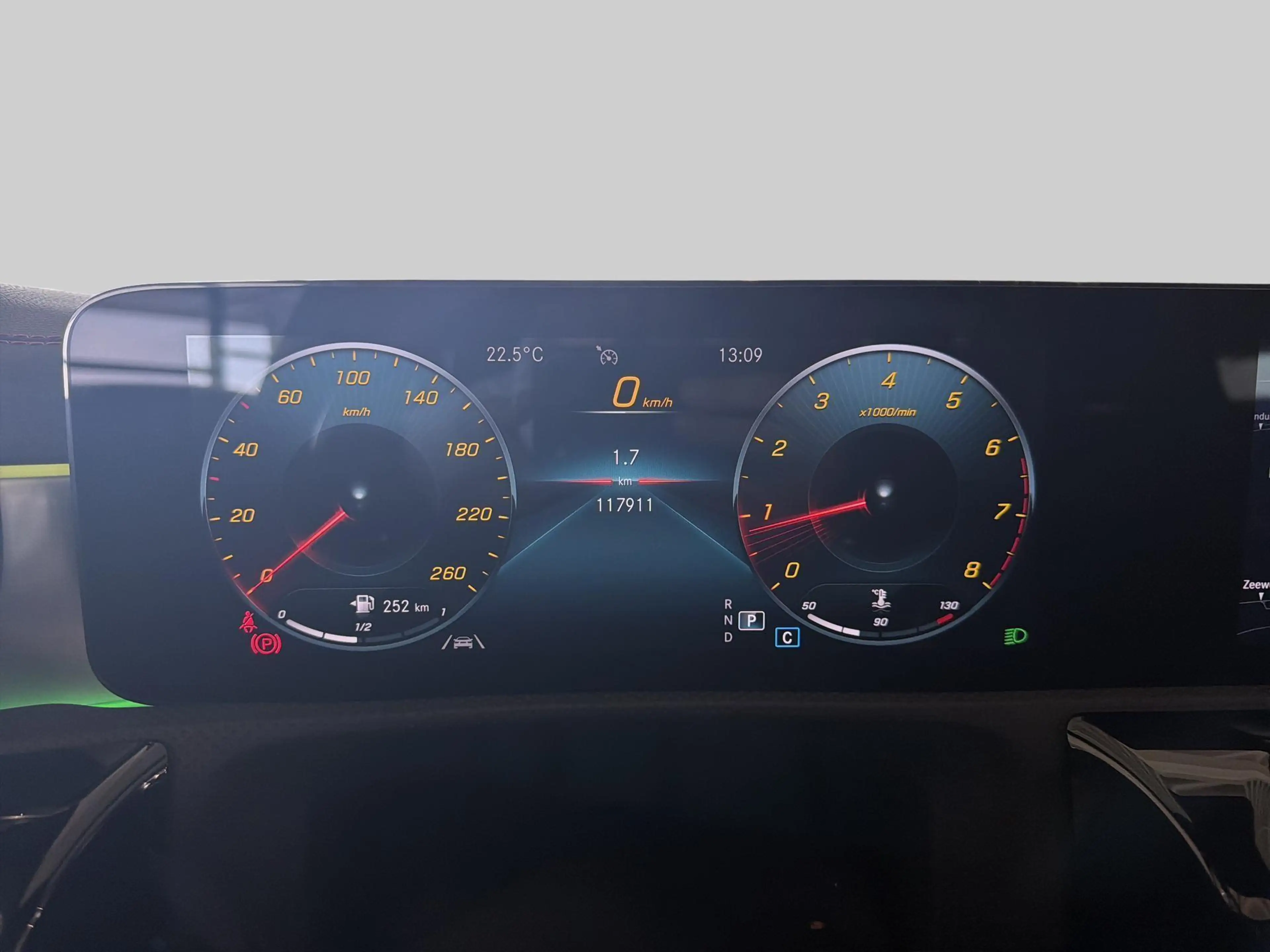 Mercedes-Benz CLA 180 Business Solution AMG | AMG-styling | Achteruitrij — photo 15