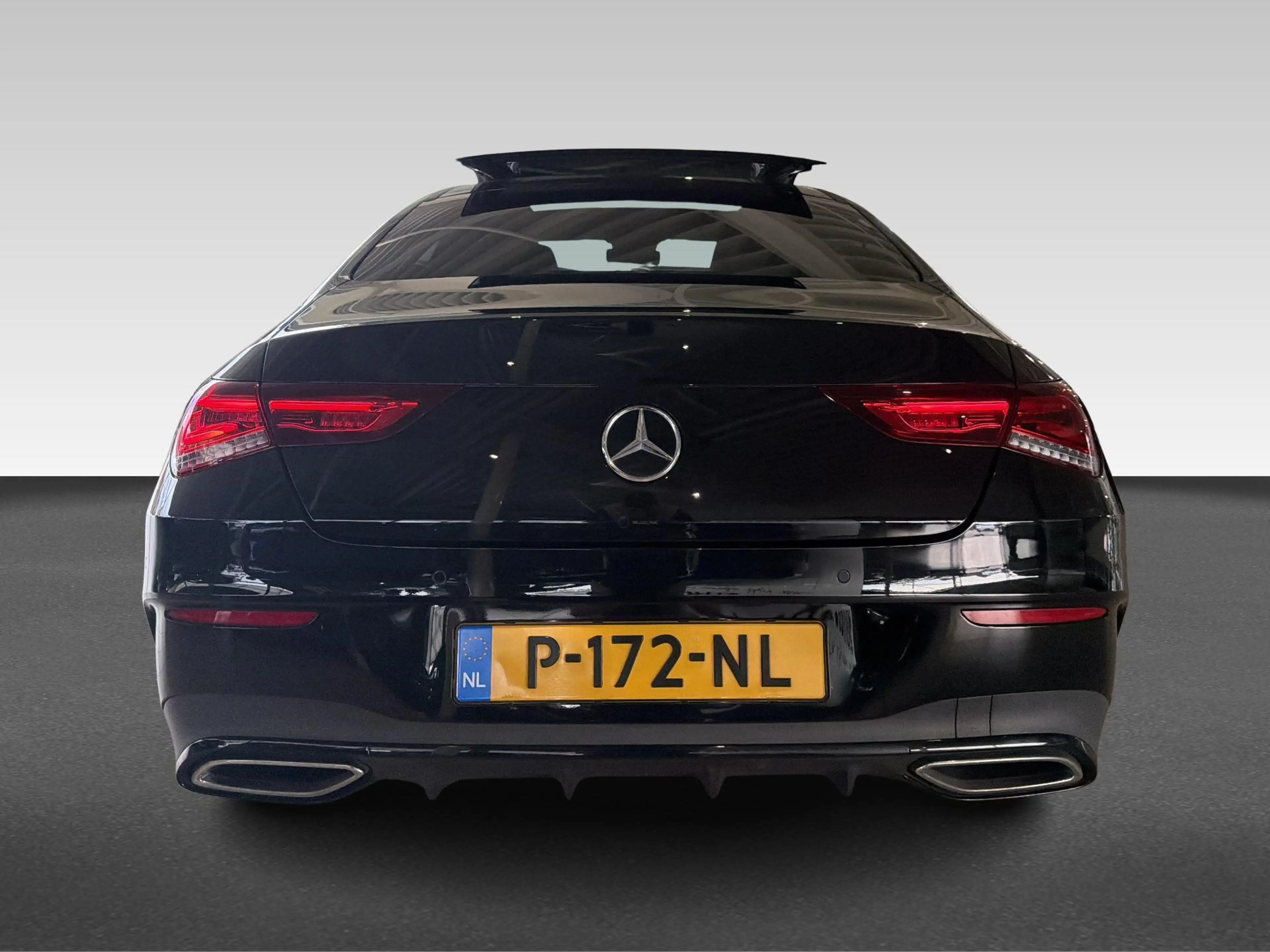 Mercedes-Benz CLA 180 Business Solution AMG | AMG-styling | Achteruitrij — photo 10