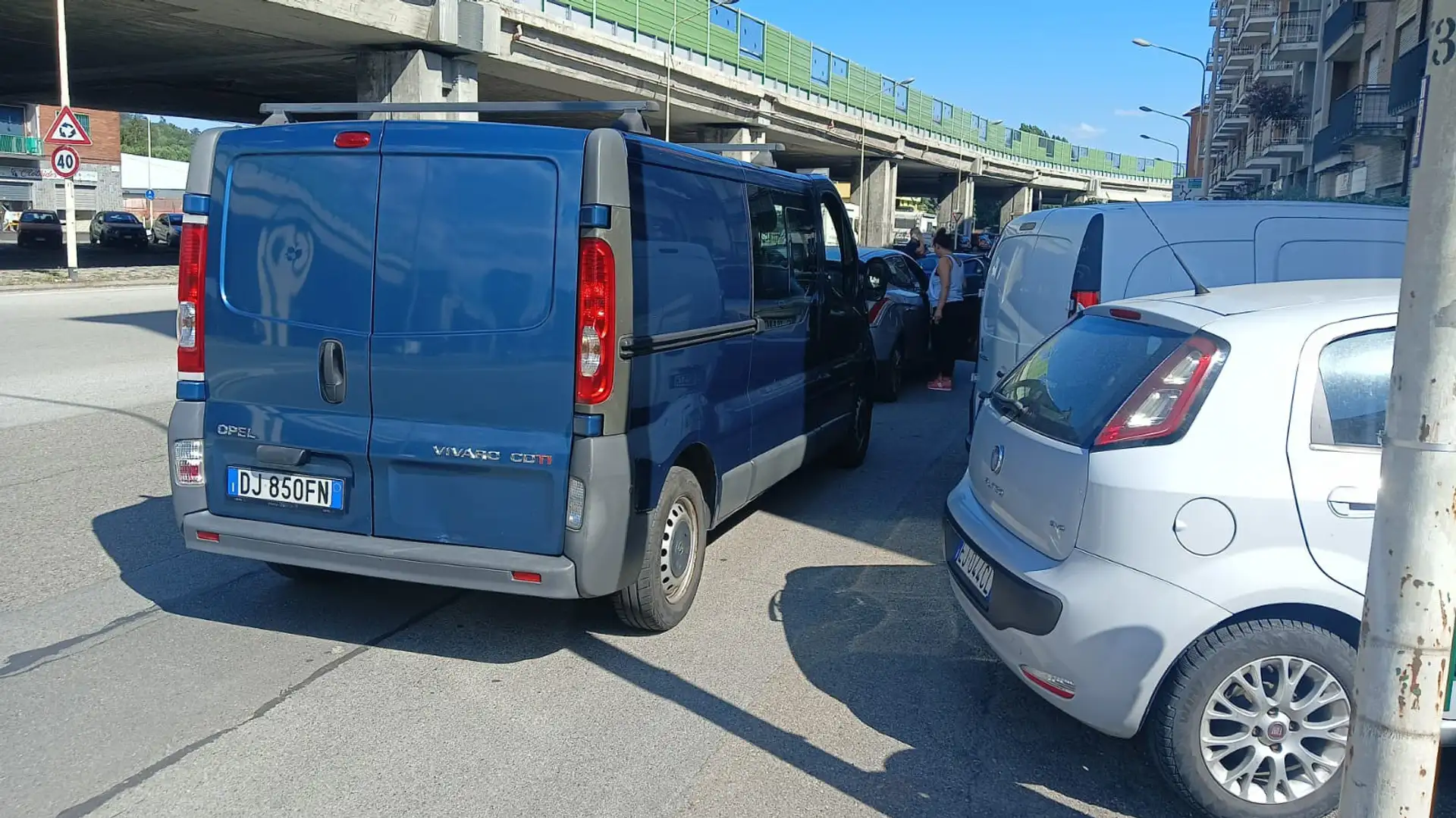 Opel Vivaro - 2