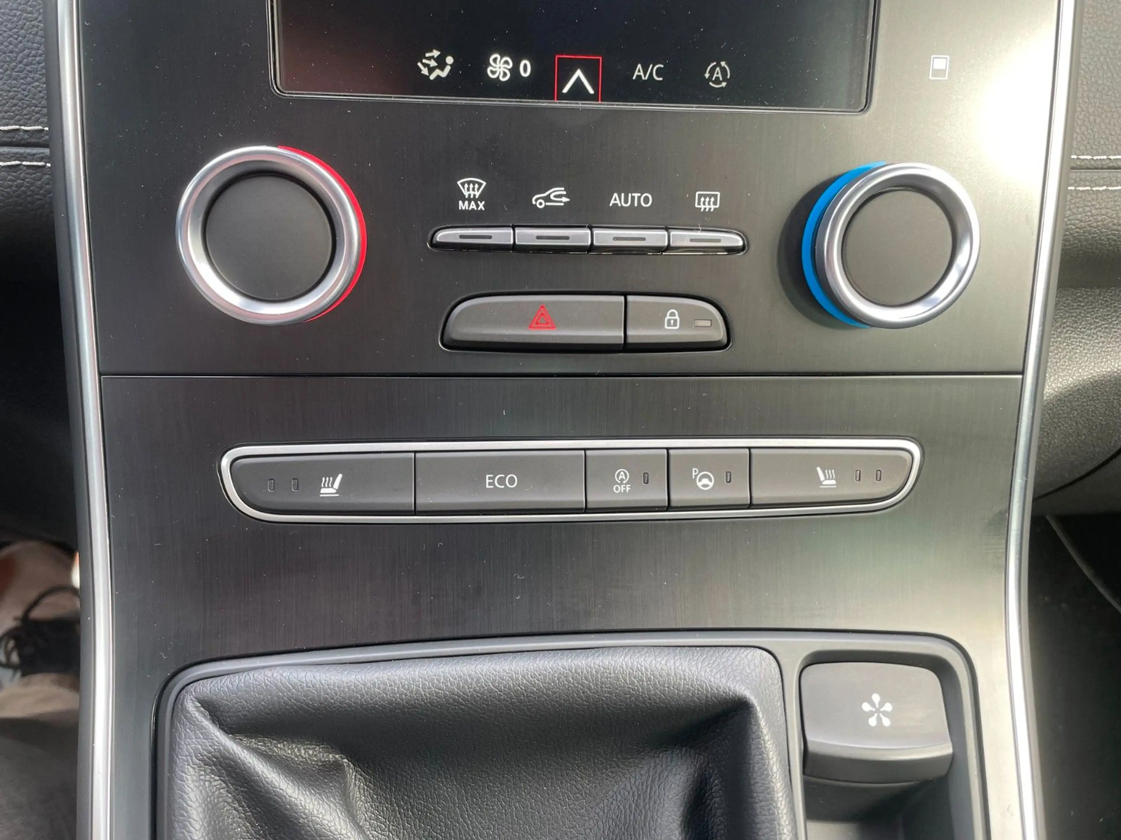 Renault Scenic IV Black Edition *Head-Up*SHZ*Panorama — photo 14