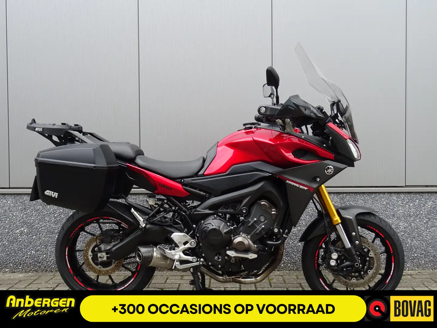 Yamaha Tracer 900 Rood - 1