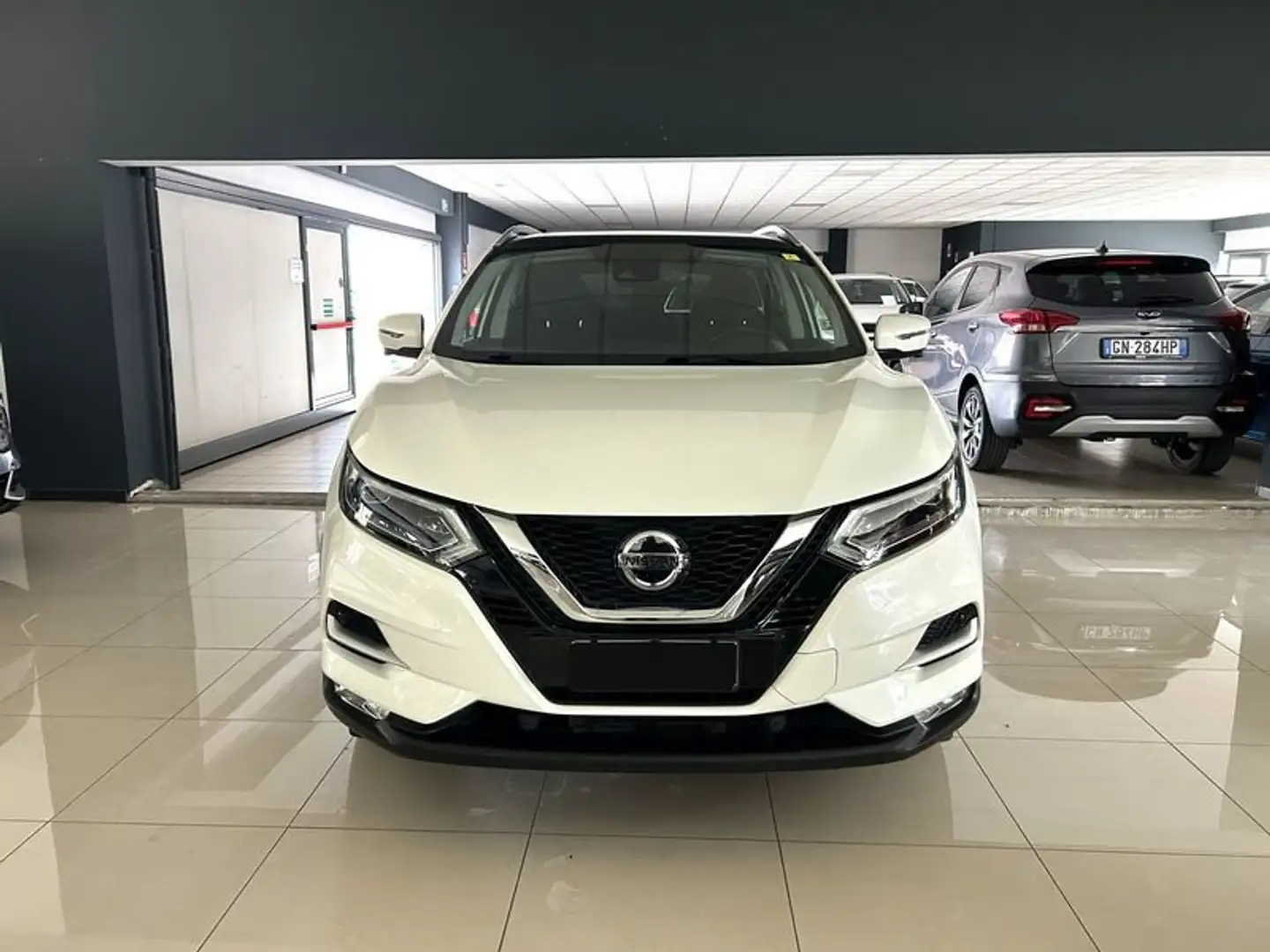 Nissan Qashqai 1.3 DIG-T 140 CV N-Connecta Bianco - 2