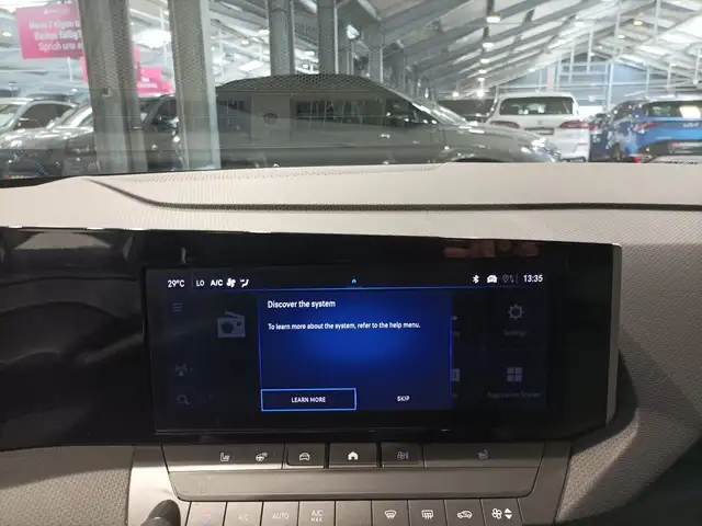 Opel Astra view 11