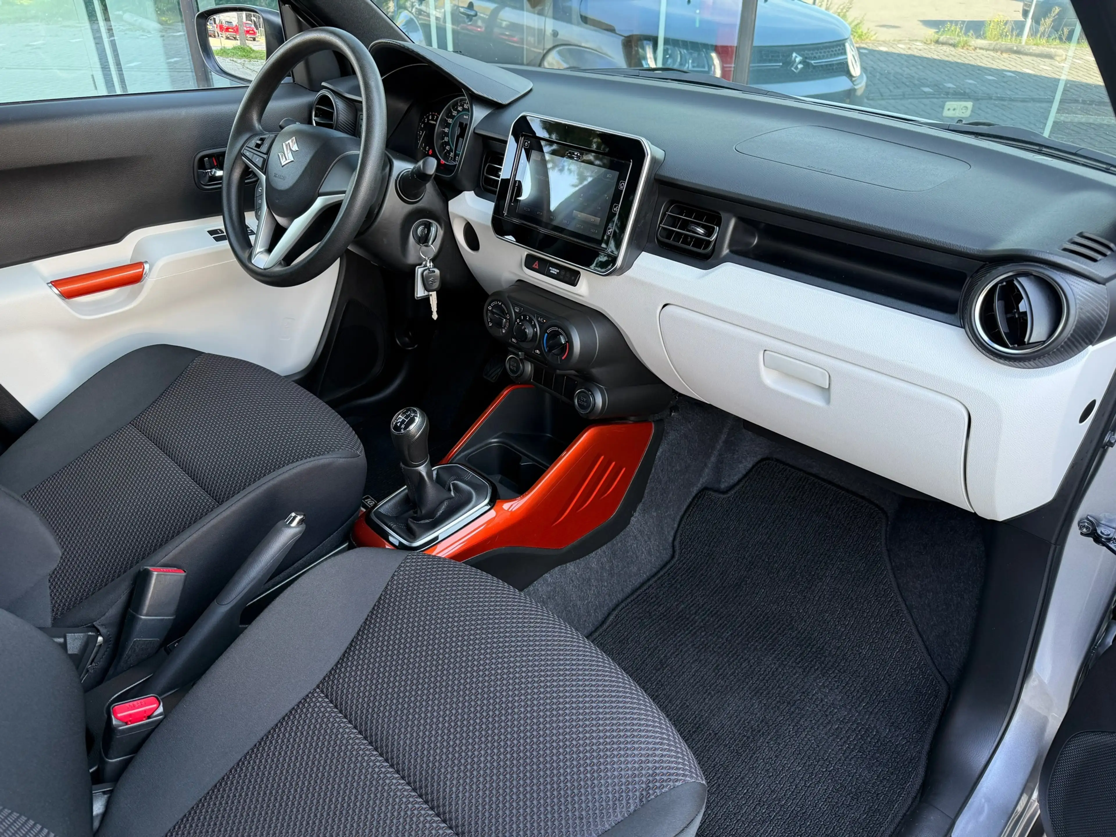 Suzuki Ignis 1.2 Stijl Intro - Camera - Navi - Winterpakket - O — photo 2