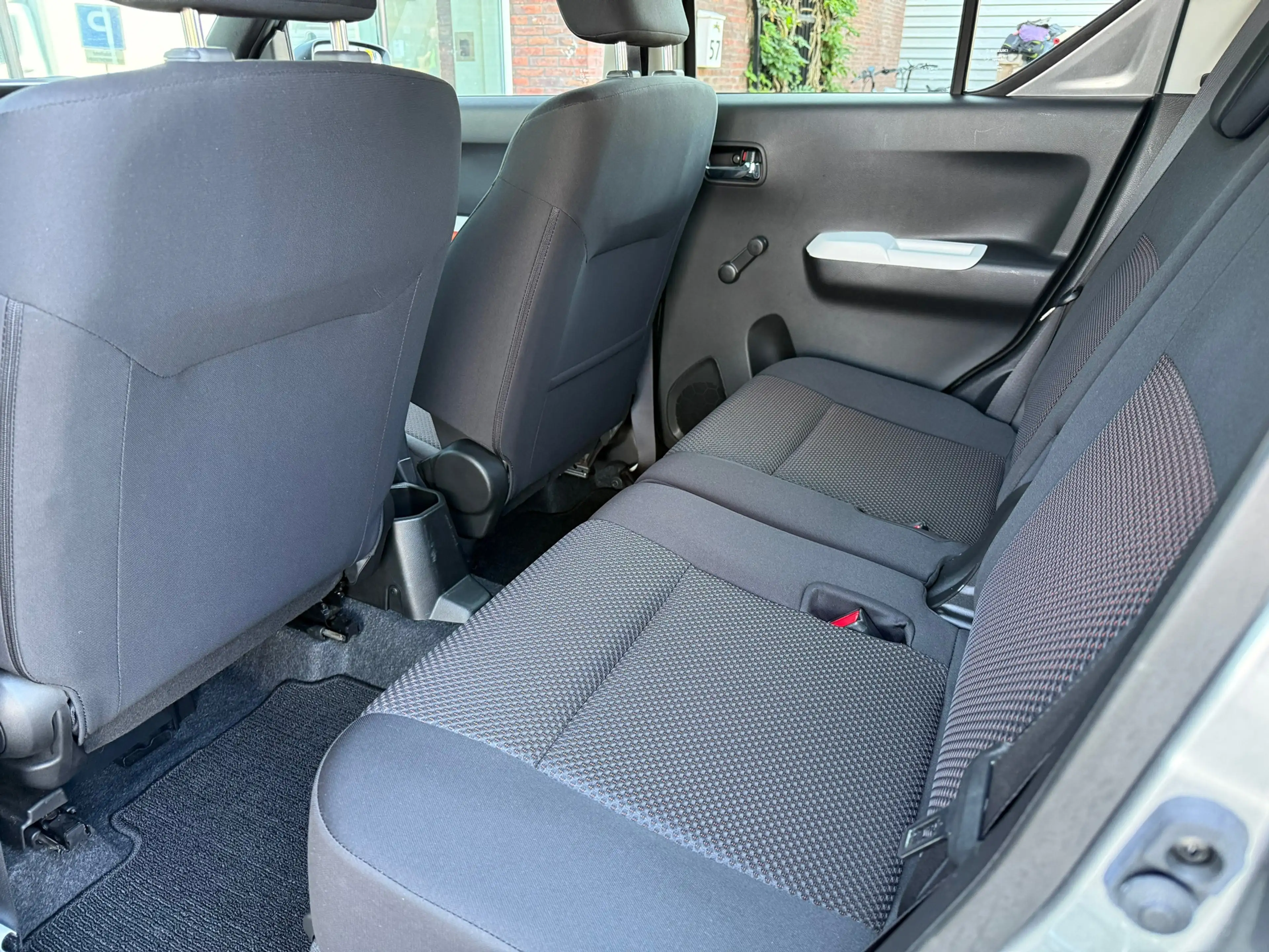 Suzuki Ignis 1.2 Stijl Intro - Camera - Navi - Winterpakket - O — photo 25