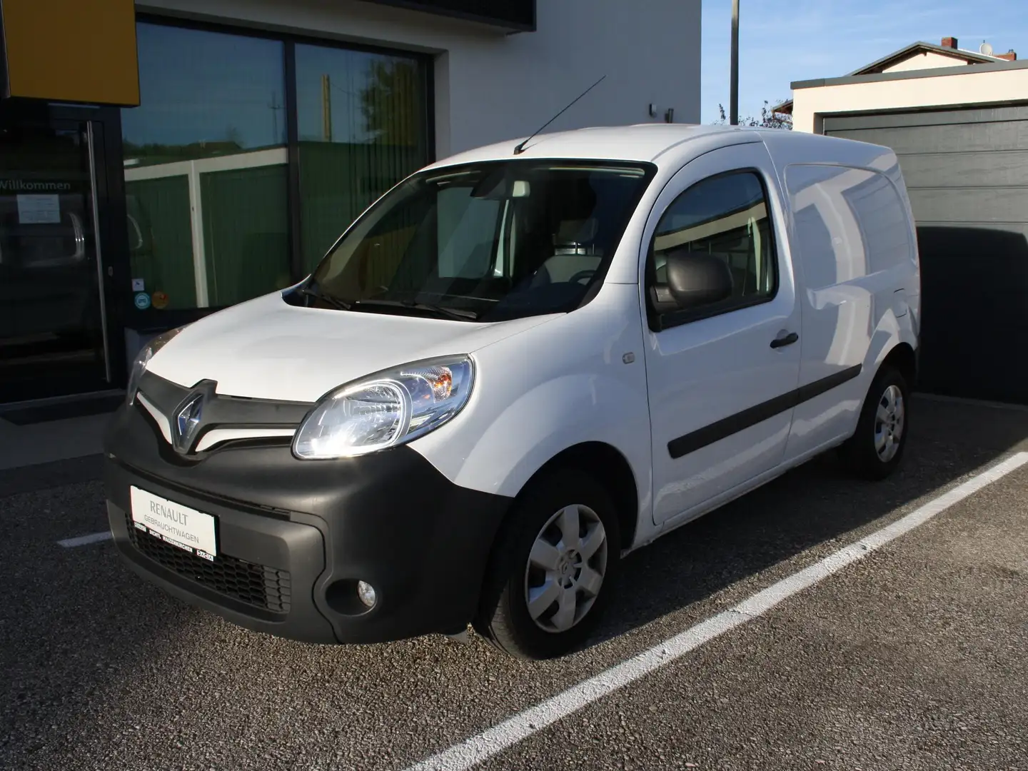 Renault Kangoo Express Medium dCi 90 EU6 *KAMERA, SITZHEIZUNG* Weiß - 2