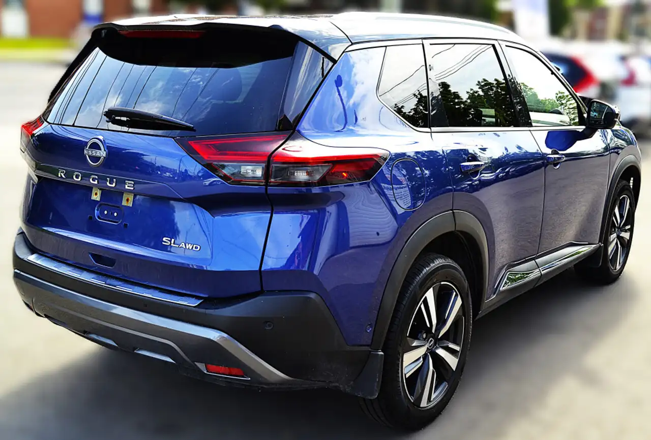 Nissan Rogue снимка Nissan Rogue
