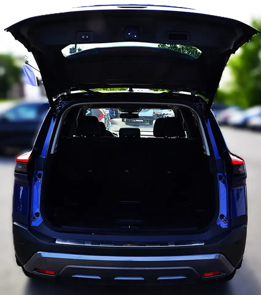 Nissan Rogue снимка Nissan Rogue