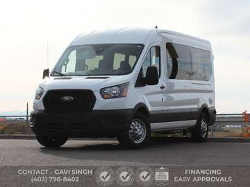 Medium Roof | AWD | 12 SEATER