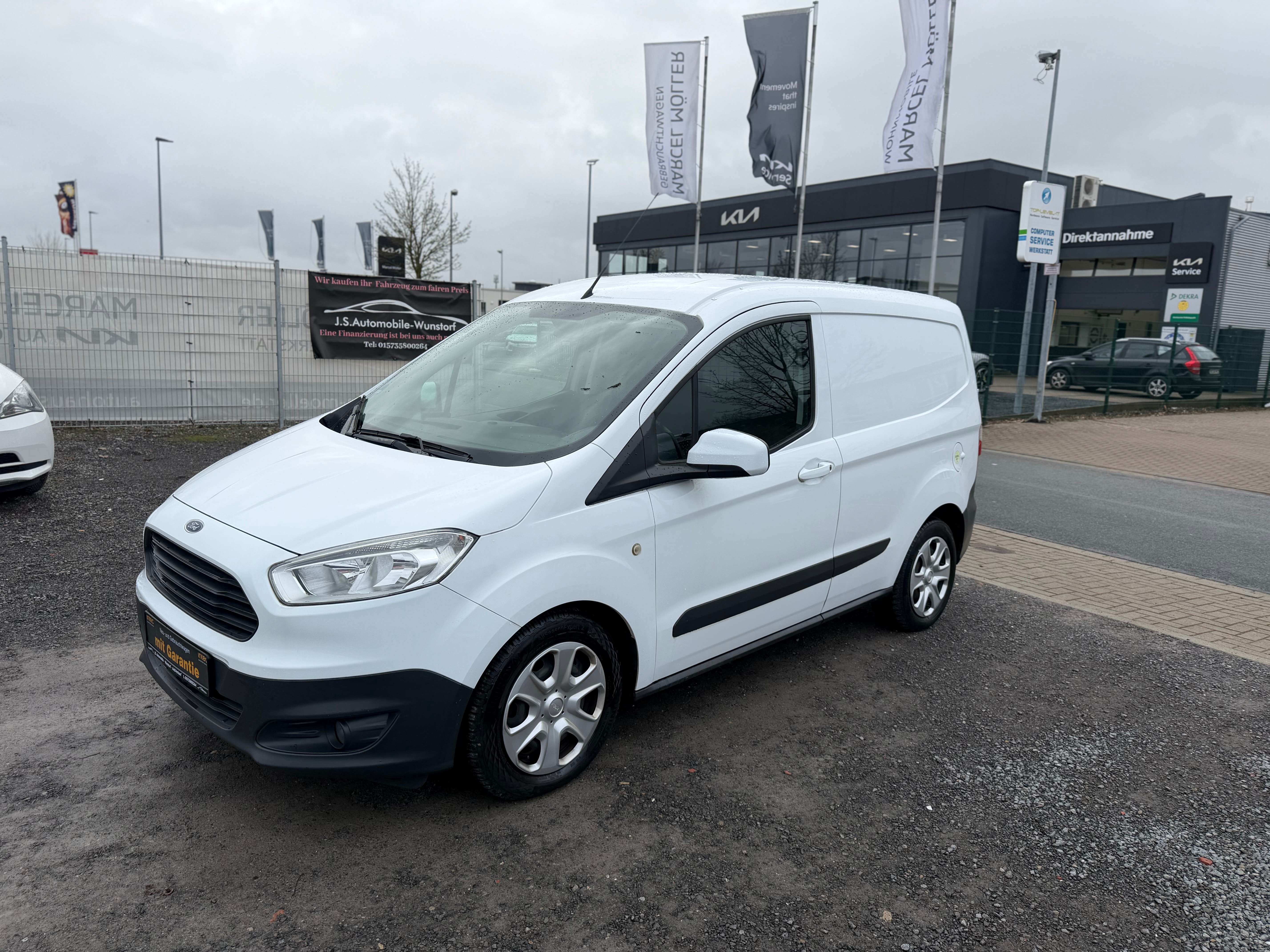 Second hand Ford Transit Courier 