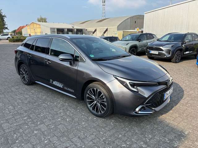 Toyota Corolla 2.0 Hybrid Touring Sports Team Deutschland