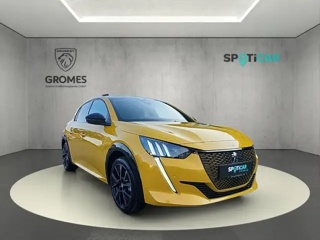 Peugeot 208 e- GT+ 136 Pano Navi LED ACC Leder Kamera Leder Ca