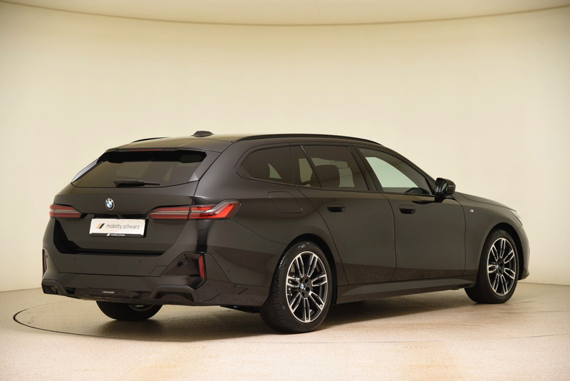 BMW 540 d xDrive Touring M Sport Pro ACC HUD StandHzg — photo 3