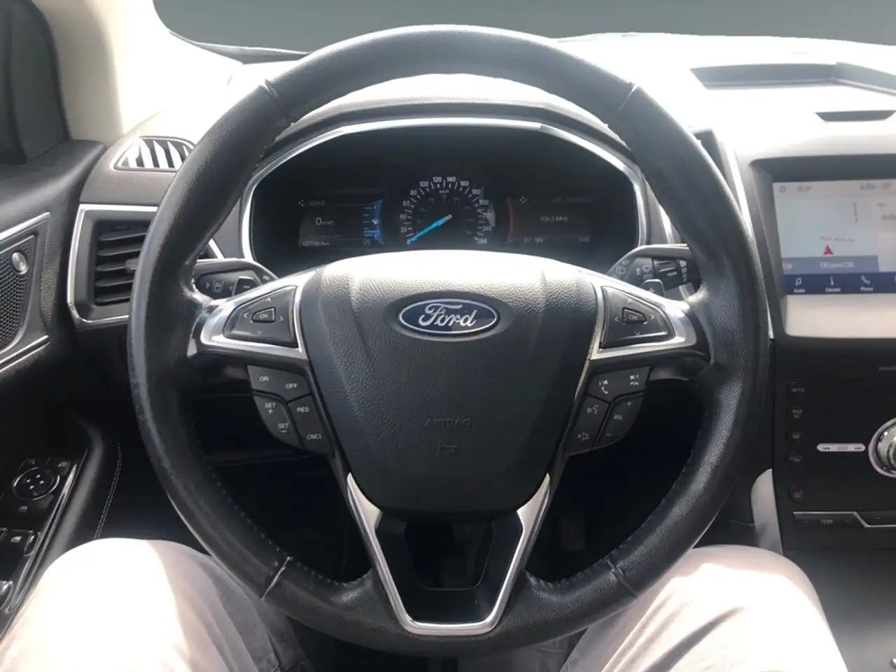 Ford Edge снимка Ford Edge