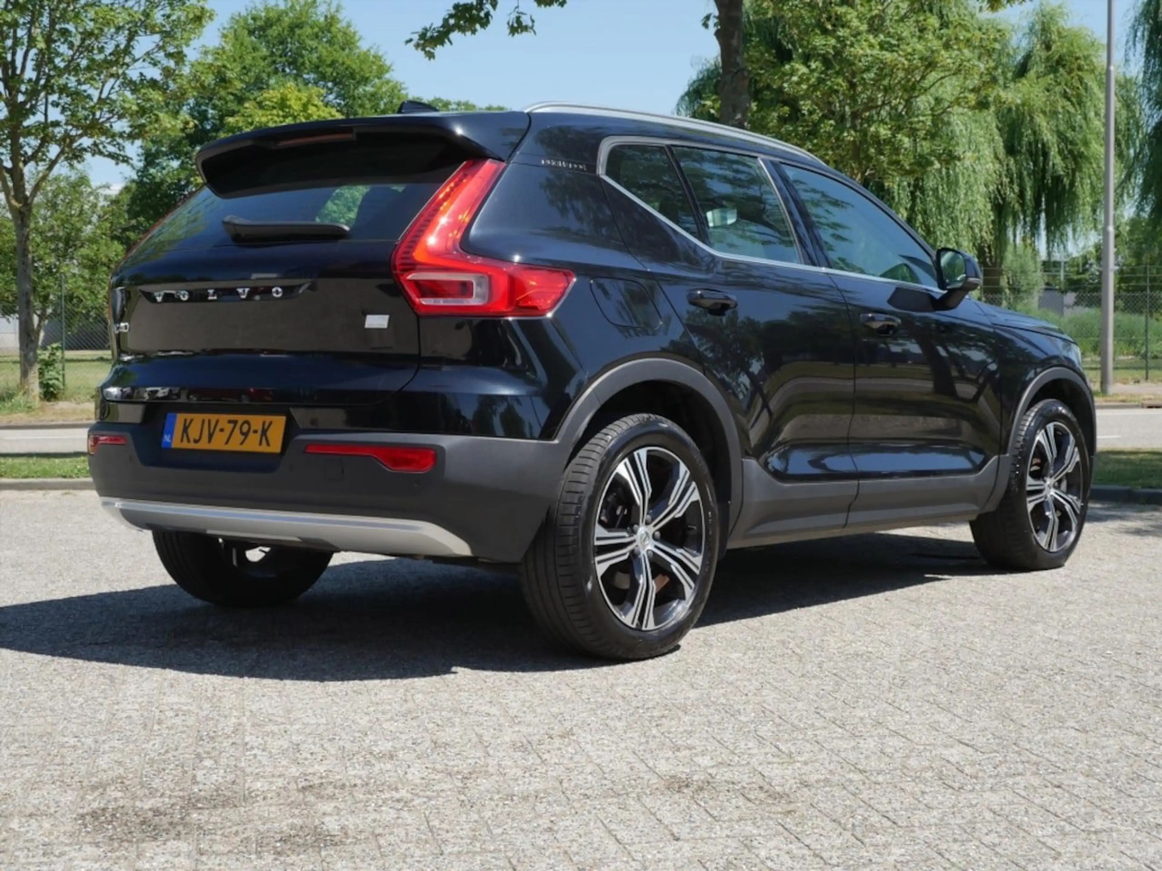 Volvo XC40 1.5 T5 Recharge Business Pro — photo 2