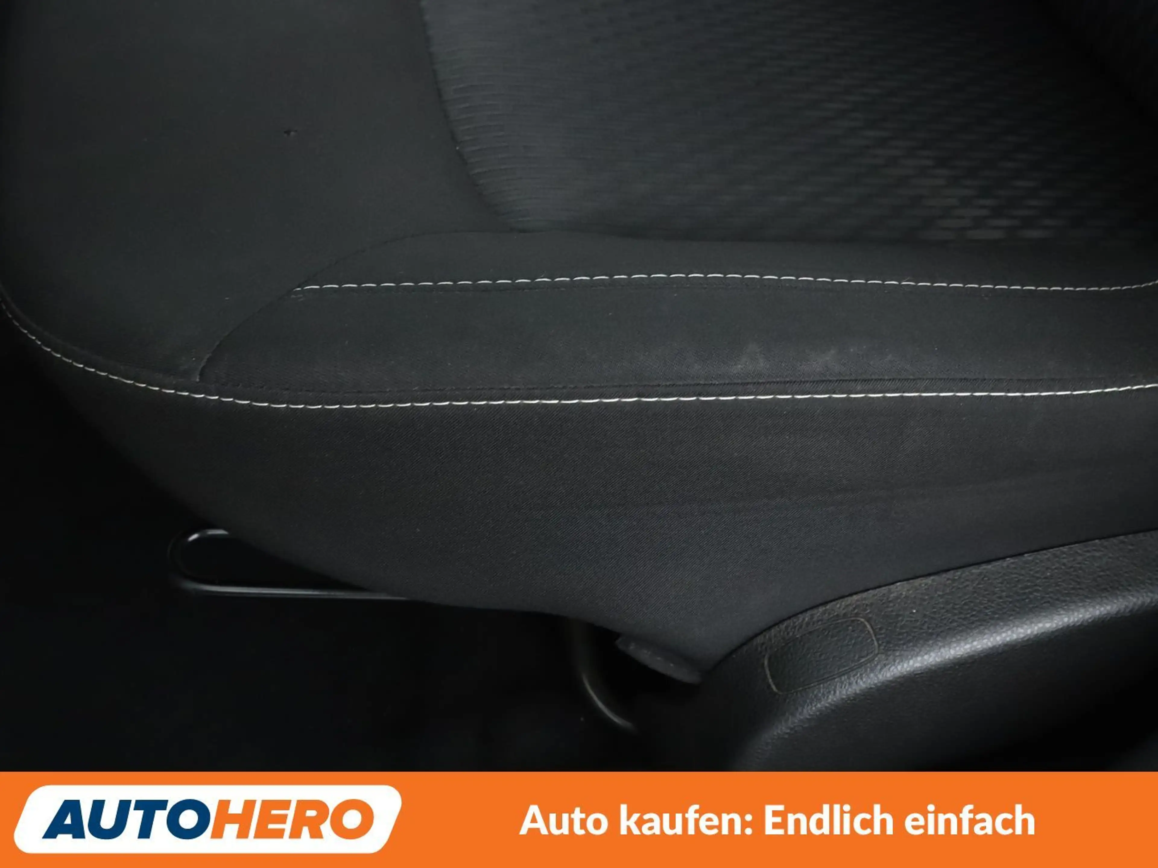 Dacia Logan 1.0 SCe Comfort*KLIMA*BLUETOOTH*GARANTIE* — photo 25