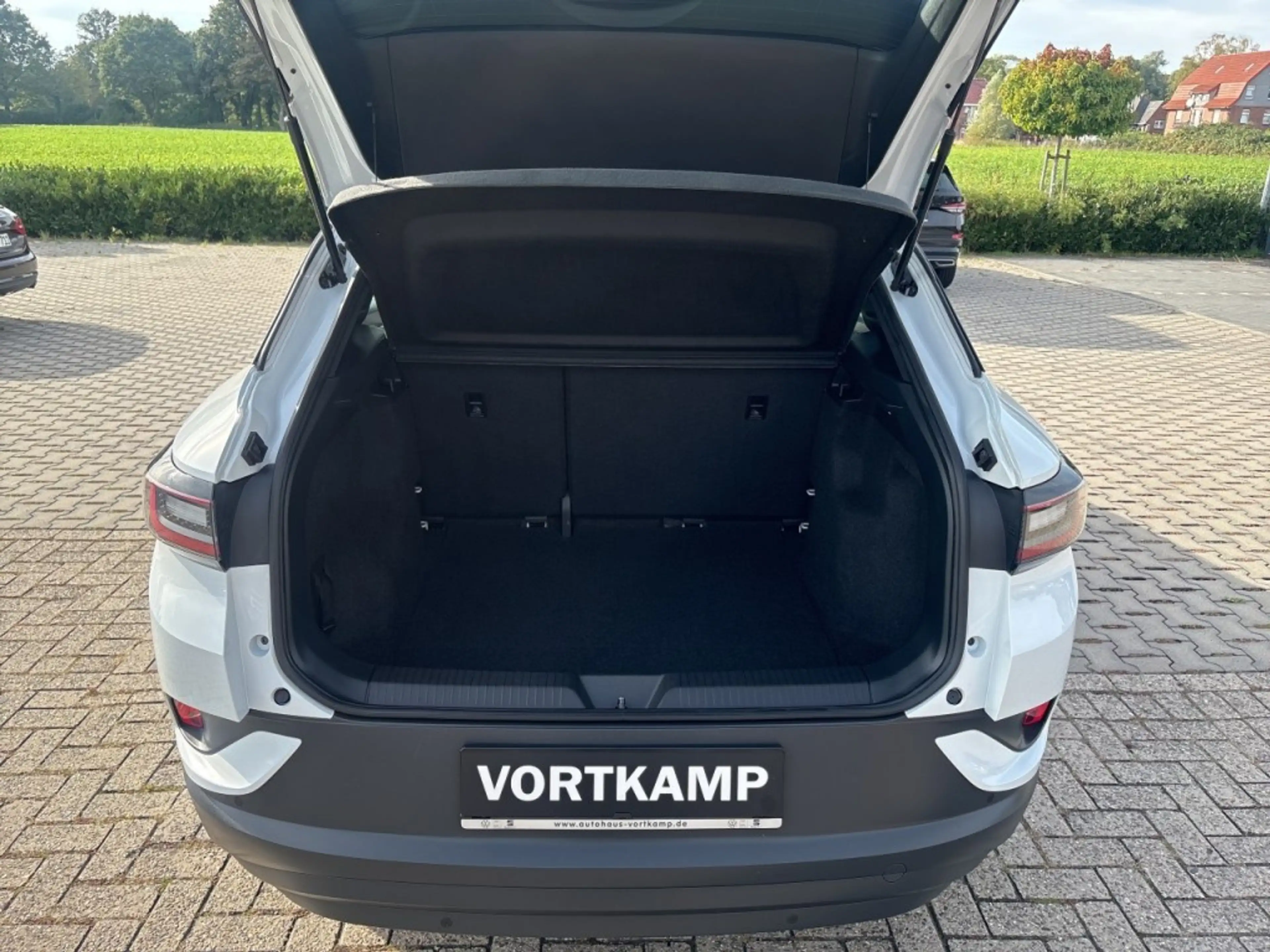 Volkswagen ID.4 54PURE PDC/ACC/STANDKACHEL/STOELVERW/NAVI/CARPLAY — photo 9