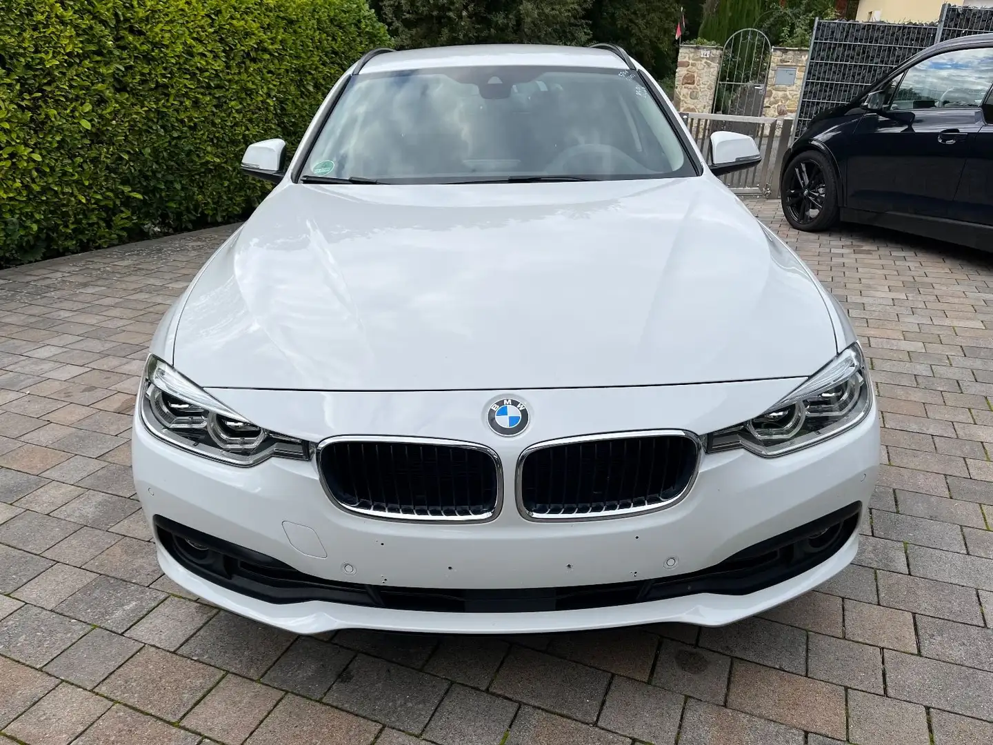 BMW 320 da Leder HUD Nav A.LED ACC AHK Park PDC 2. Hd Blanc - 2