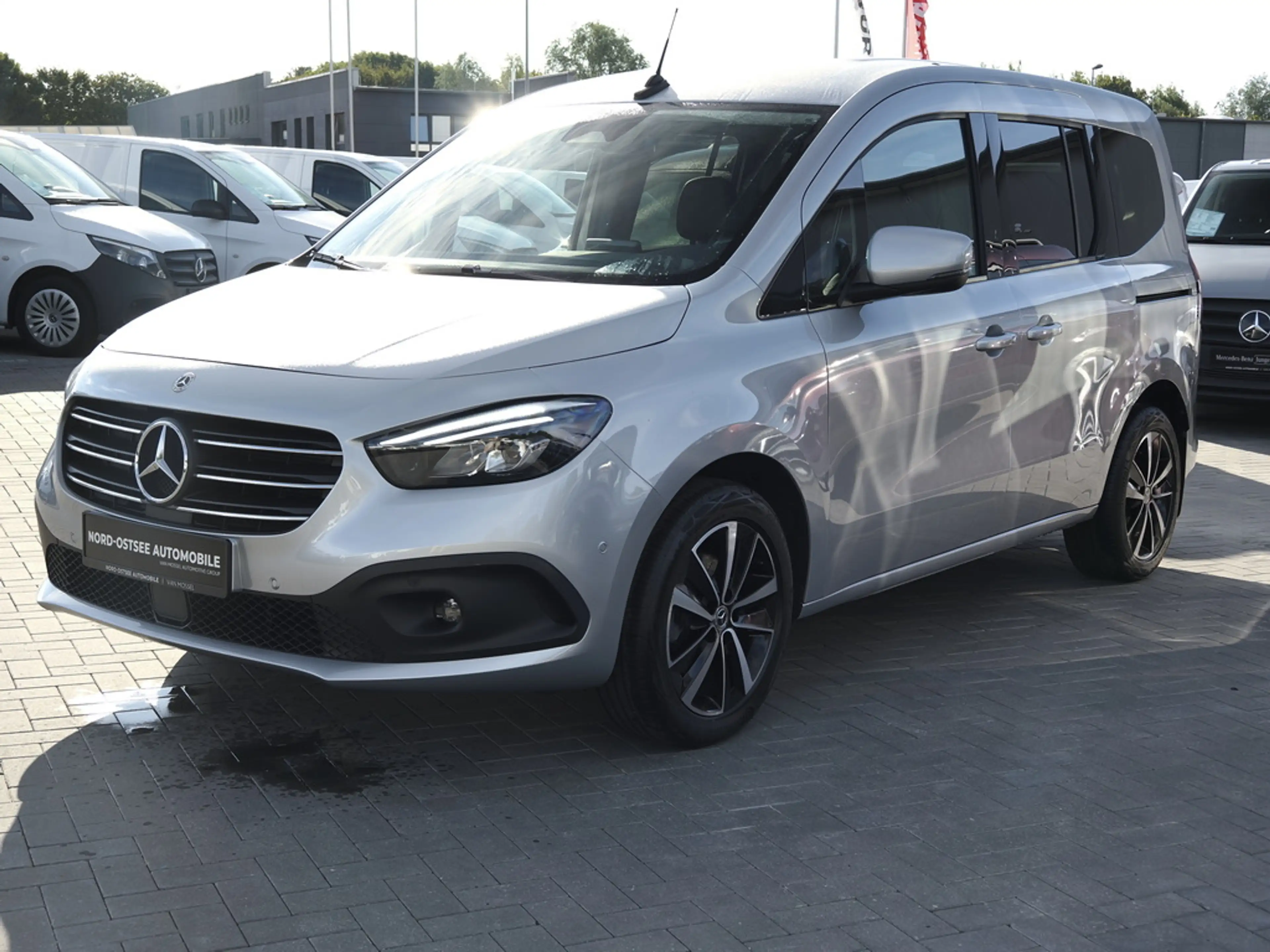 Mercedes-Benz T-Class T 180 PROGRESSIVE 5 SITZE 7G-TRONIC MBUX KAMERA — photo 8