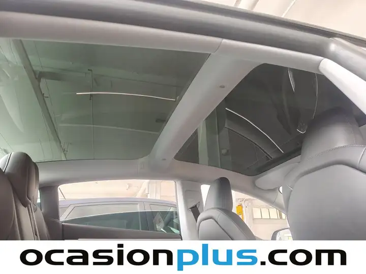 Tesla Model 3 2023, foto 5