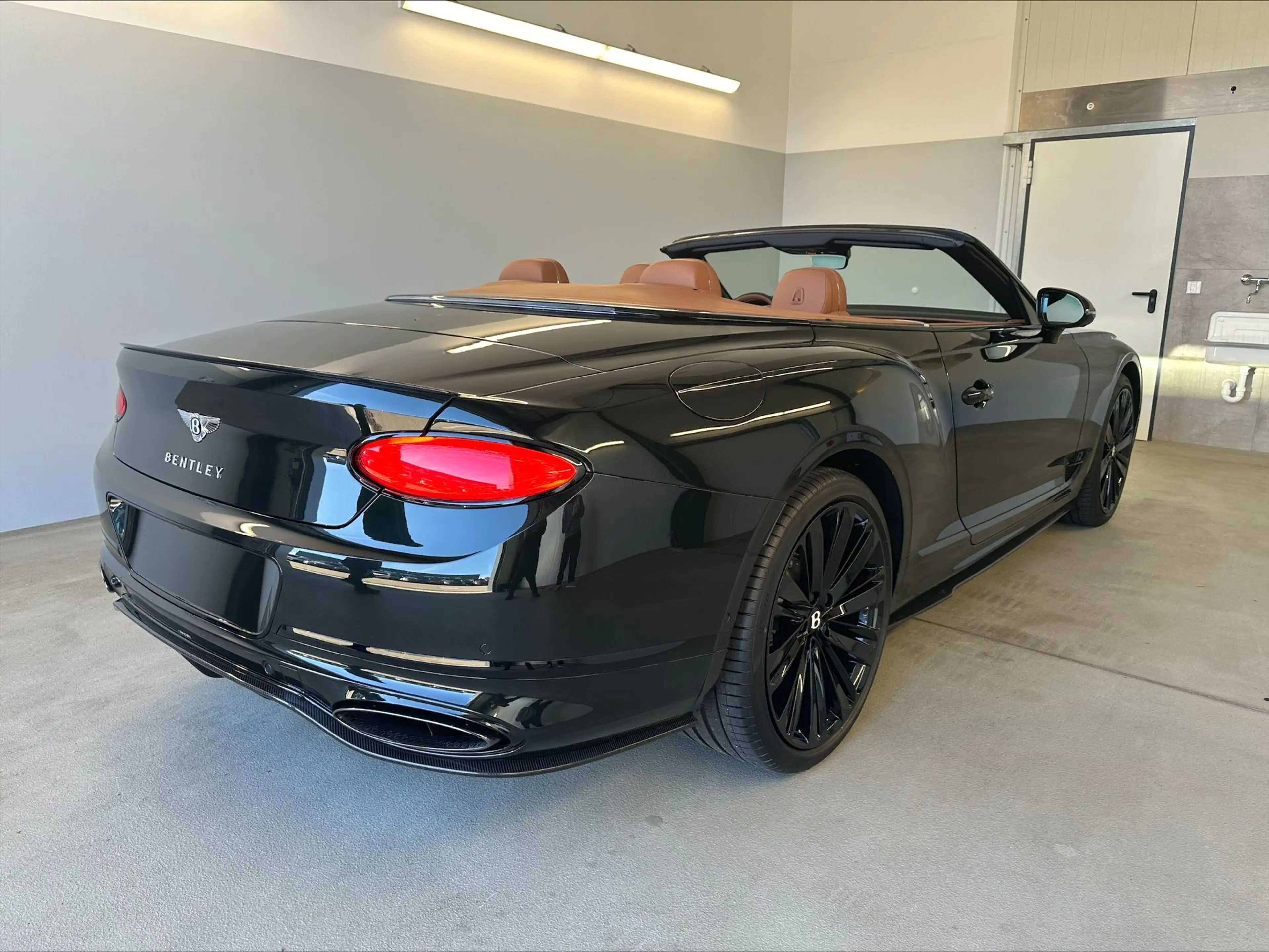 Bentley Continental Speed W12 Naim+CarbonCeramic+Night+22+MidnightE... — photo 2