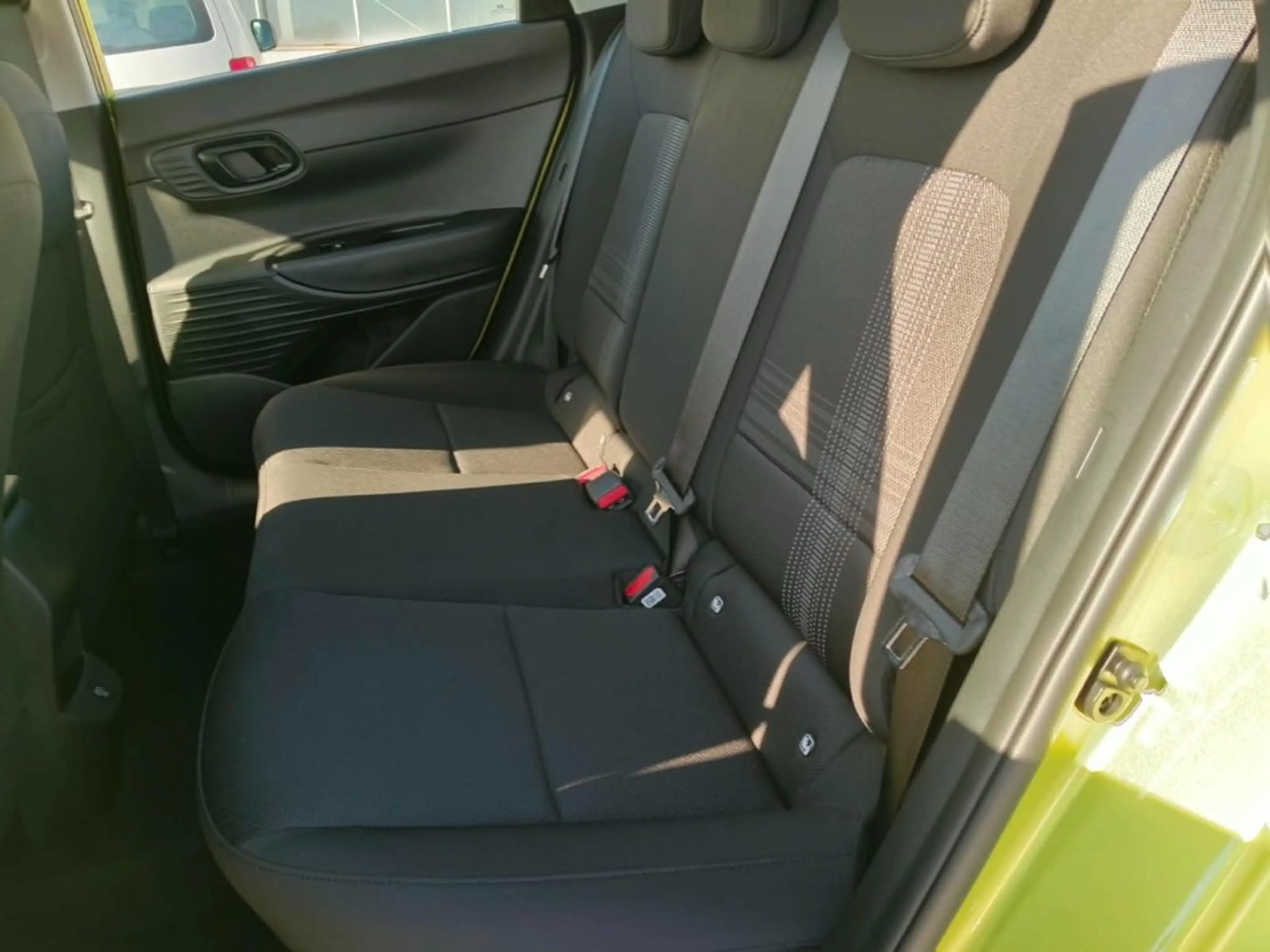 Hyundai i20 IHyundai i20 GO Plus Sondermodell  AUTOMATIK, Navi, Kamera — photo 15