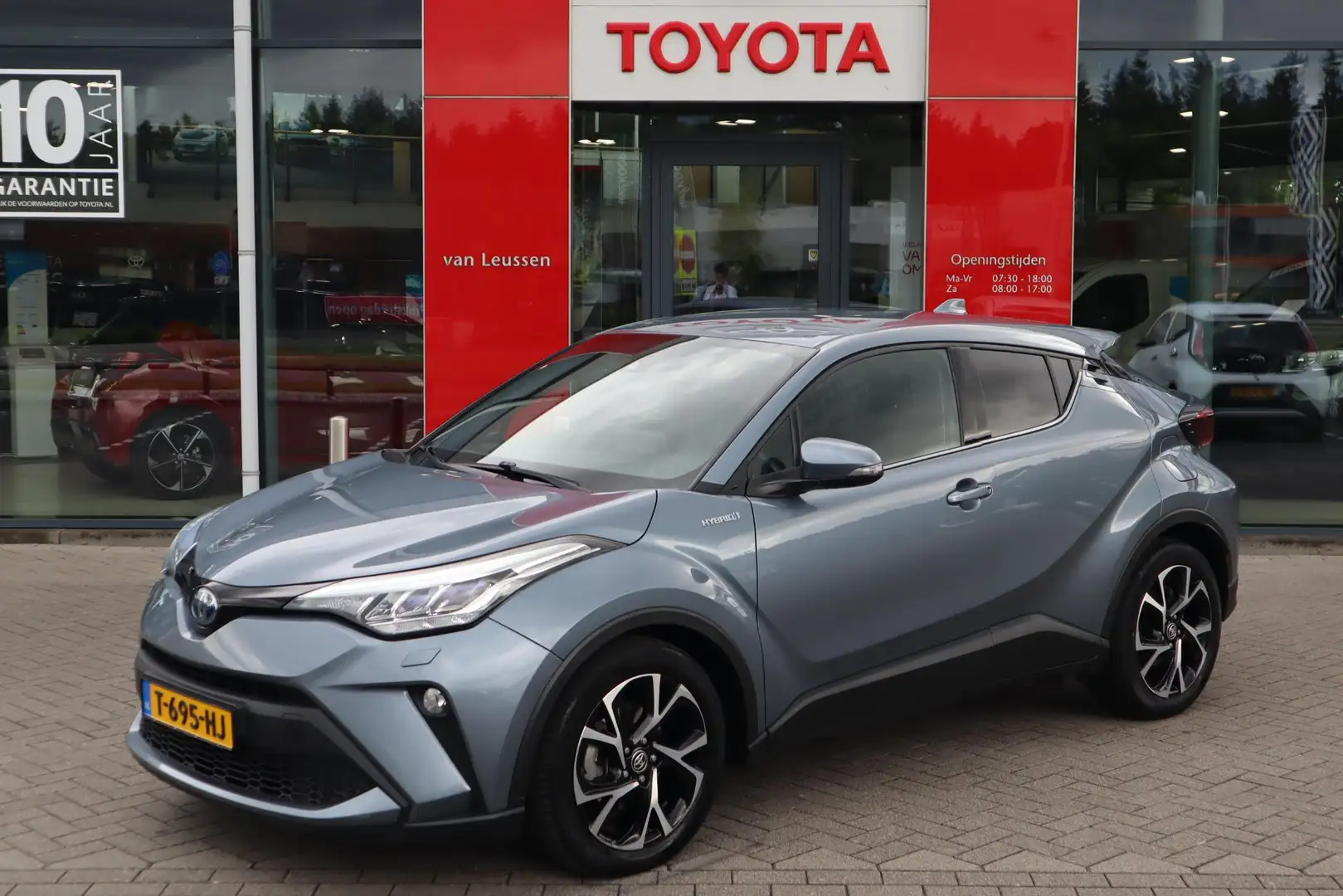 Toyota C-HR 1.8 HYBRID DYNAMIC APPLE/ANDROID 18"LM-VELGEN STOE Gris - 1