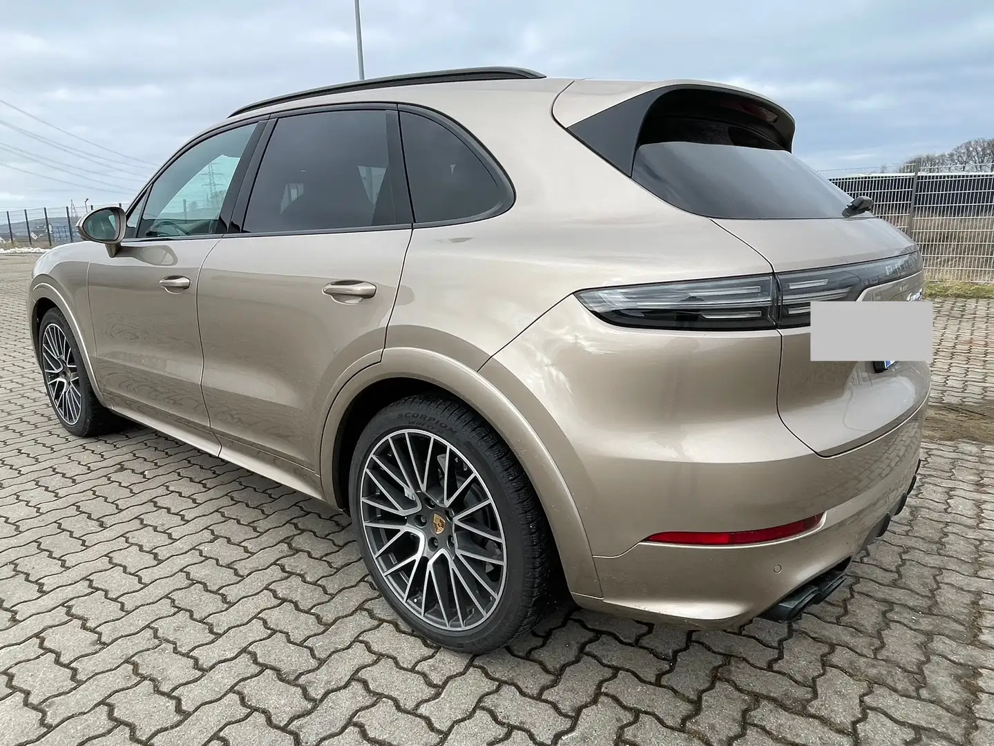 Porsche Cayenne S,Pano,Navi,Kamera,SHZ,Leder,Hinterachslenkung,LH Bronze - 2