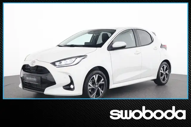Toyota Yaris 1,5 l Hybrid 116 PS Active Drive + Safety