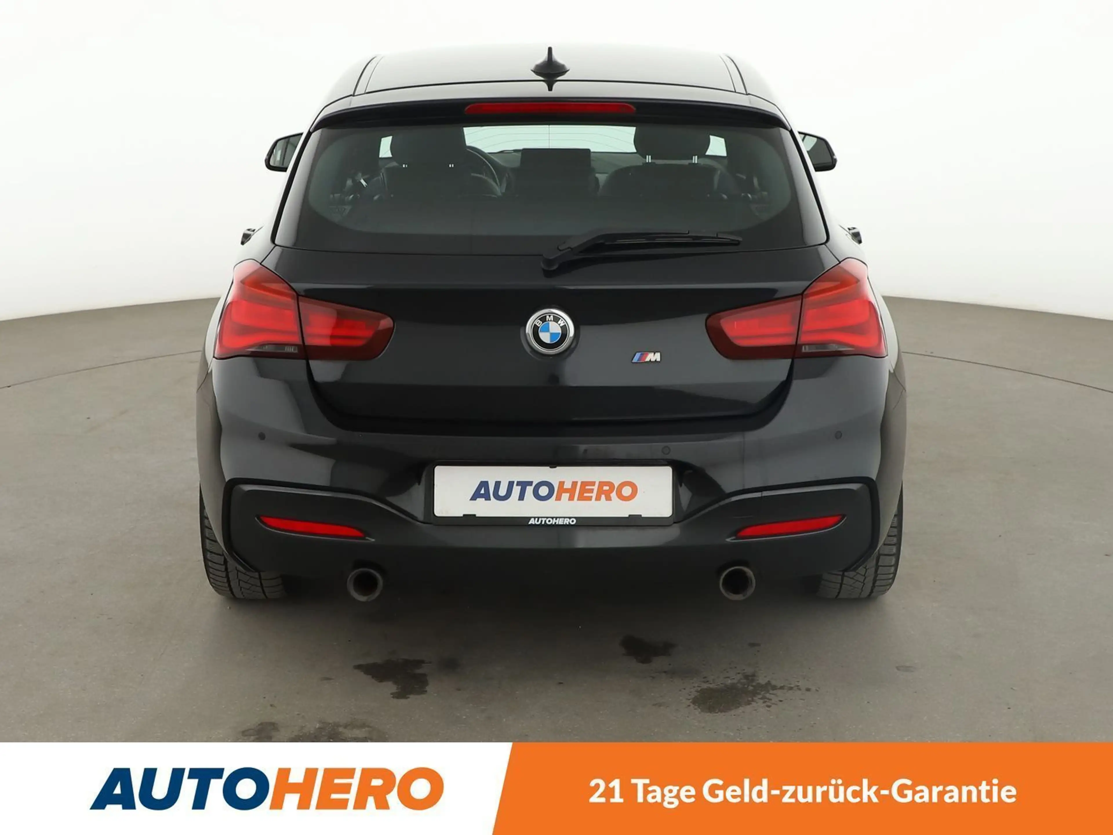 BMW 140 i xDrive Special Edition Aut.*NAVI*LED* — photo 5