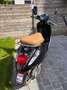 Vespa Primavera 50 Zwart - thumbnail 3