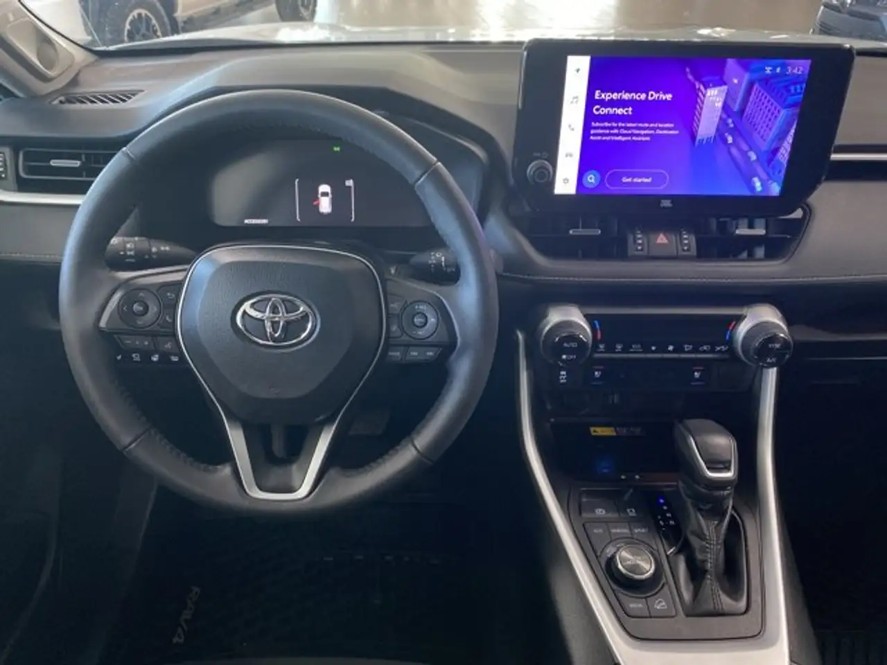 Toyota RAV 4 снимка Toyota RAV 4