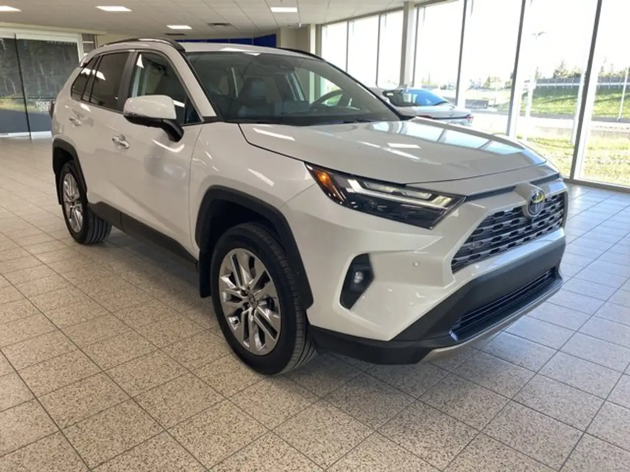 Toyota RAV 4 снимка Toyota RAV 4