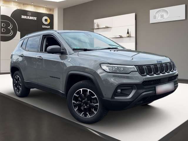 Jeep Compass Trailhawk Plug-In Hybrid 4WD