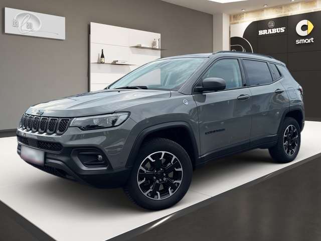 Imagine Jeep Compass Trailhawk Plug-In Hybrid 4WD
