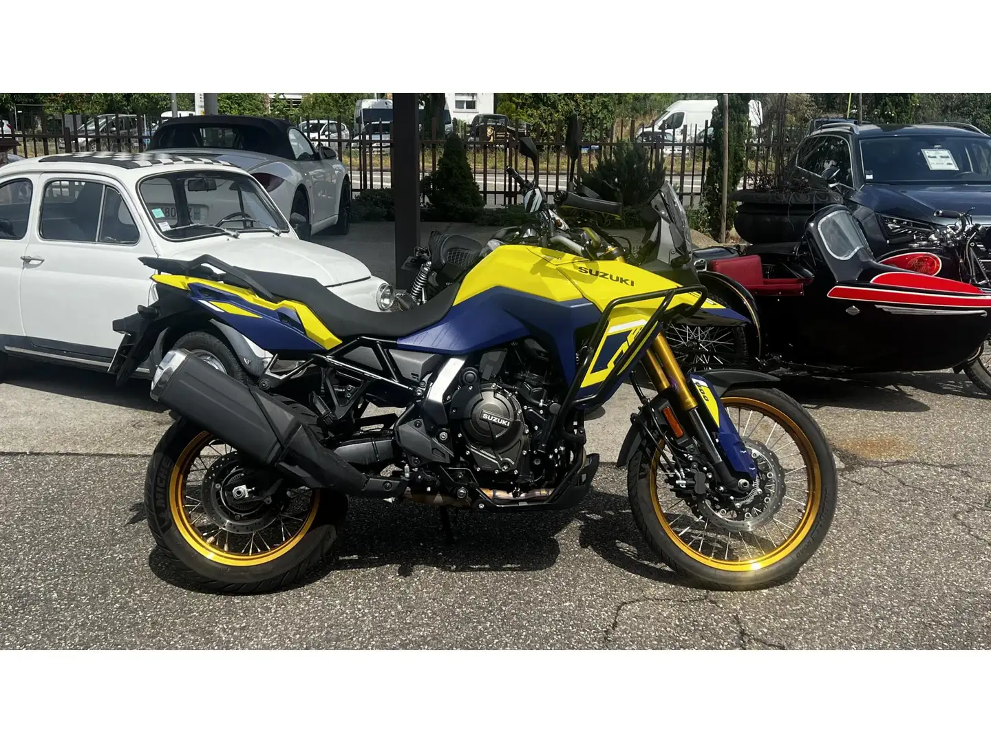 Suzuki V-Strom 800DE V-STROM DE 800 Żółty - 1