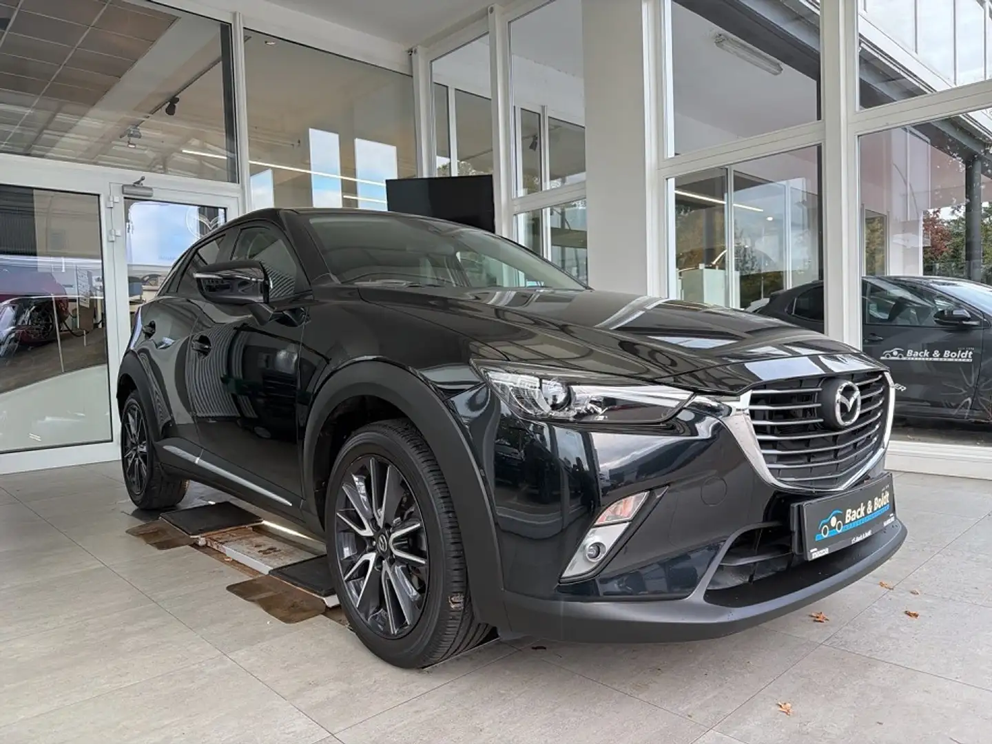 Mazda CX-3 Sports-Line 2.0i VOLL LED+KEYLESS+HEAD-UP+KAMERA Schwarz - 2