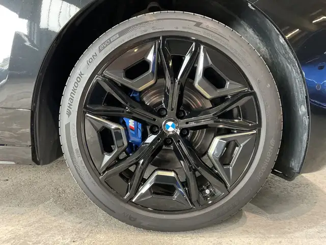 BMW Ix view 13