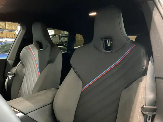 BMW Ix view 8